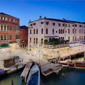 Nh Santa Lucia 4* Venetië