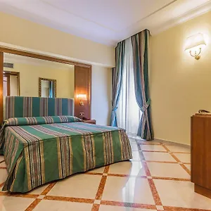 Hotel Raeli Noto Rom